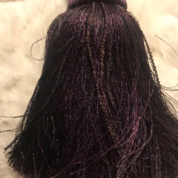 Beautiful Beaded Purple Tie back - Picture 3 of 4